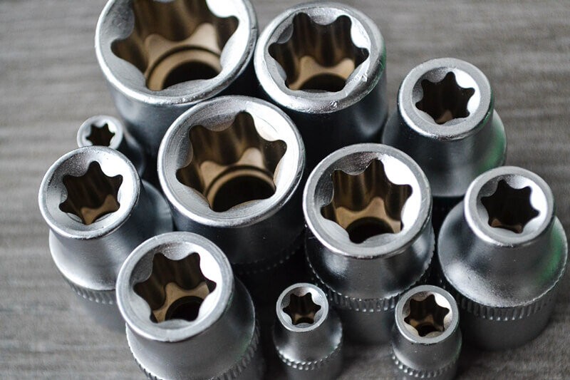 Socket Wrench and Fastening Tools